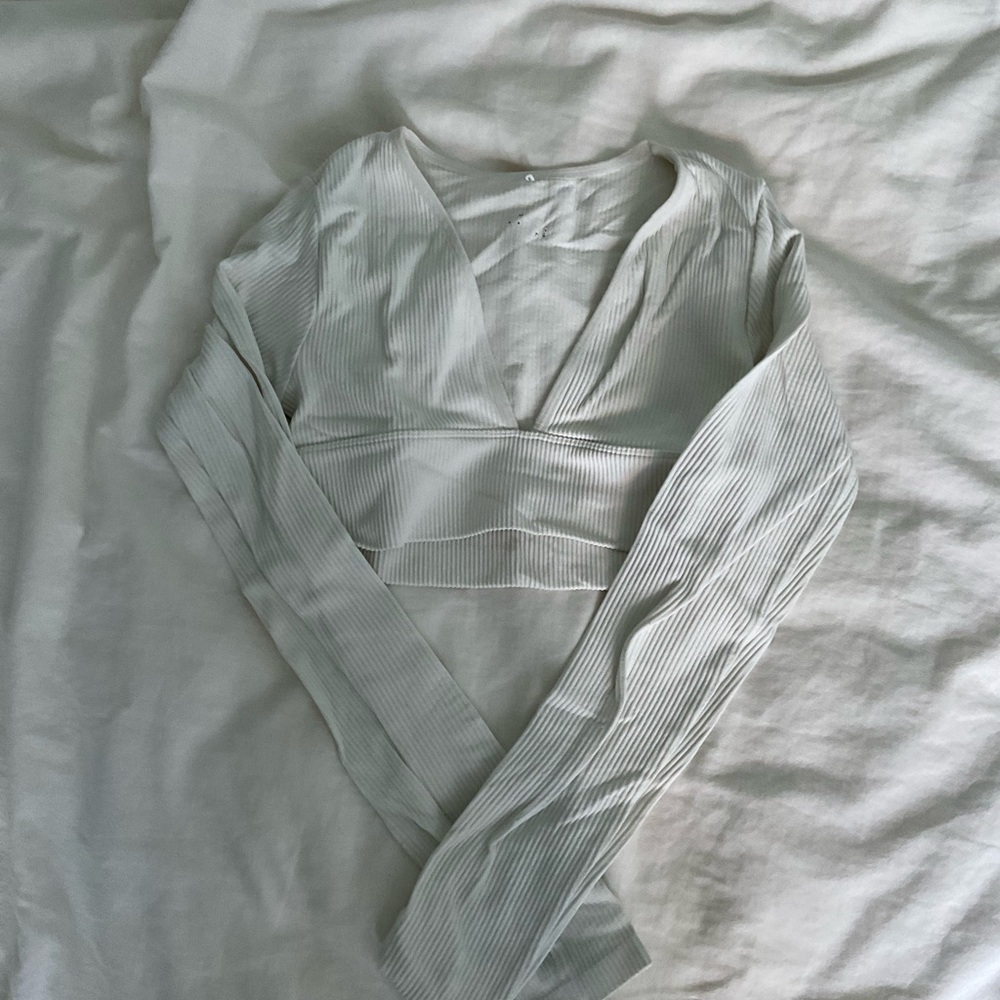 White Long Sleeve Crop Top